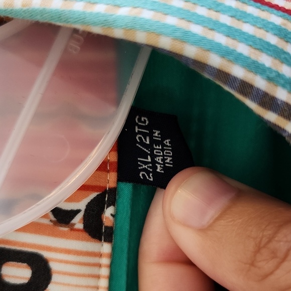 Robert Graham Plaid Embroidered Button Down Shirt - Picture 4 of 7